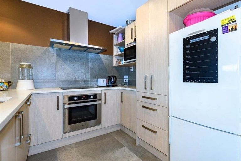 Photo of property in 40 Horoeka Street, Russley, Christchurch, 8042