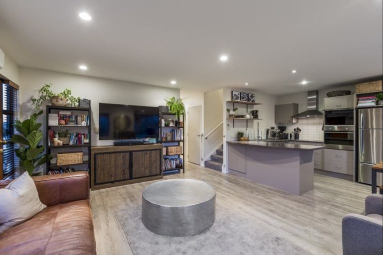 Photo of property in 66c Grand Drive, Orewa, 0931