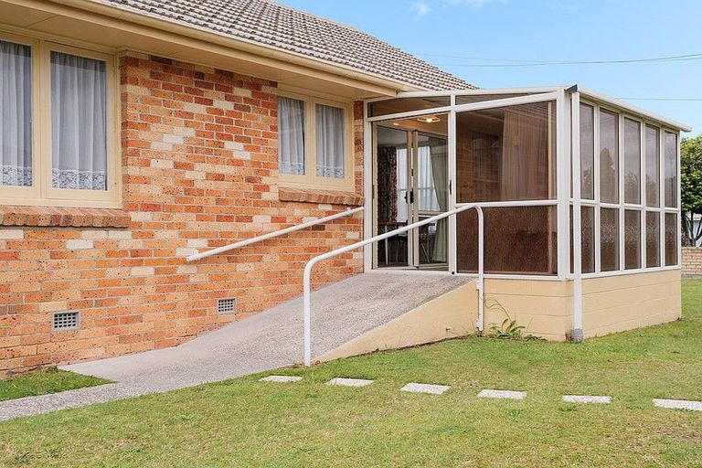 Photo of property in 8a Carisbrooke Street, Katikati, 3129