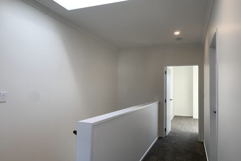 Photo of property in 18 Hema Road, Hobsonville, Auckland, 0616