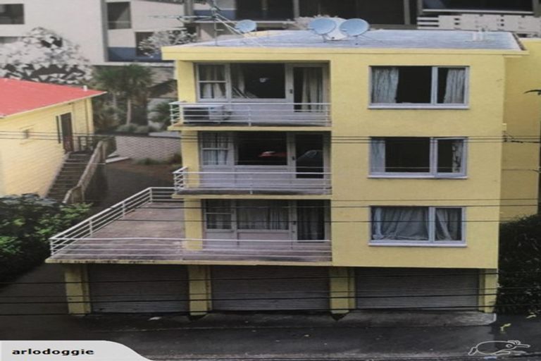 Photo of property in 3/131 Glenmore Street, Kelburn, Wellington, 6012