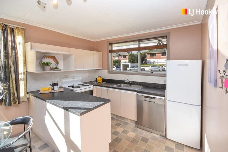 Photo of property in 141 Wakari Road, Helensburgh, Dunedin, 9010