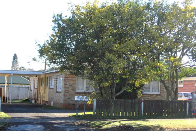 Photo of property in 36 Willis Road, Papakura, 2110