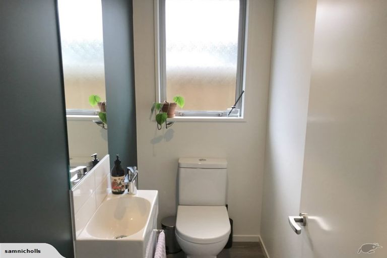 Photo of property in 21 Carrs Road, Wigram, Christchurch, 8025