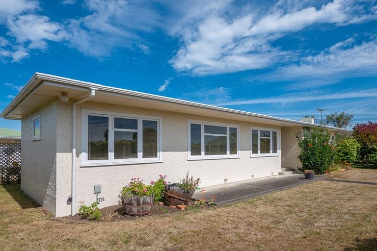 Photo of property in 31 Lindsey Crescent, Springvale, Whanganui, 4501