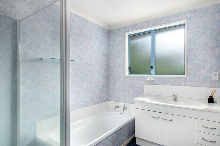 Photo of property in 2b Dryden Street, Mosgiel, 9024