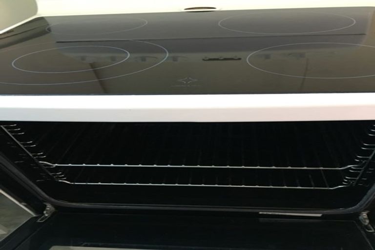 Photo of property in 45 Pacific Street, Roslyn, Dunedin, 9010