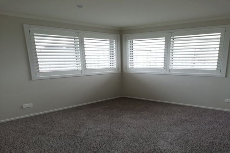 Photo of property in 13 Ruske Place, Grandview Heights, Hamilton, 3200