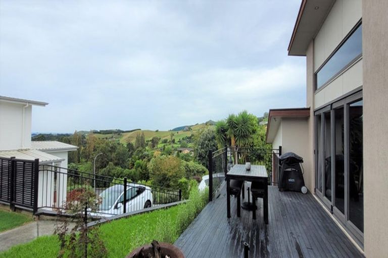 Photo of property in 74 Waikite Road, Welcome Bay, Tauranga, 3112