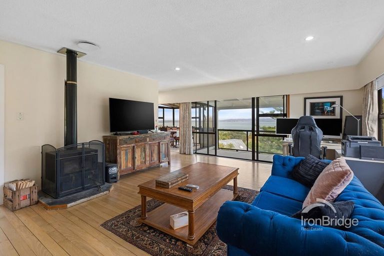 Photo of property in 7 Sea Vista Avenue, Beach Haven, Auckland, 0626