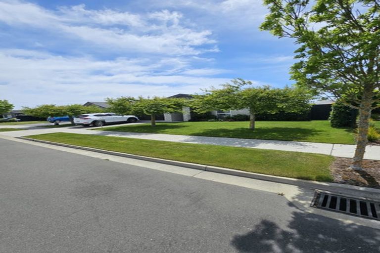 Photo of property in 18 Beachvale Drive, Kaiapoi, 7630