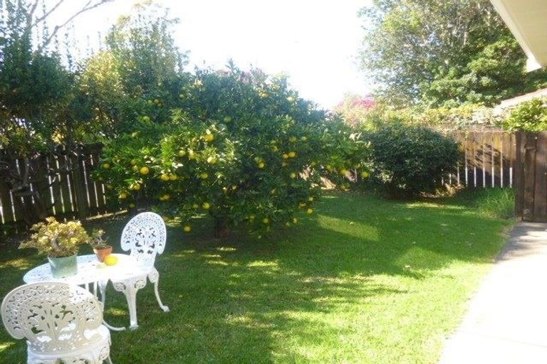 Photo of property in 1/61 Butley Drive, Farm Cove, Auckland, 2012