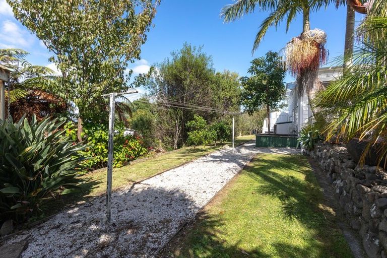 Photo of property in 1200 Rings Road, Coromandel, 3506