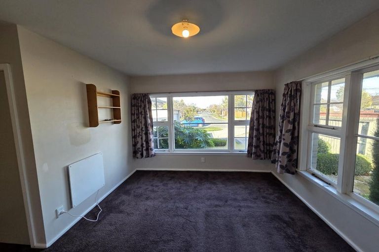 Photo of property in 1/8 Coniston Avenue, Ilam, Christchurch, 8041