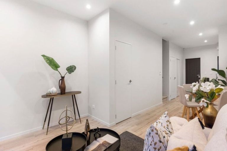 Photo of property in 26d Bellringer Road, Massey, Auckland, 0614