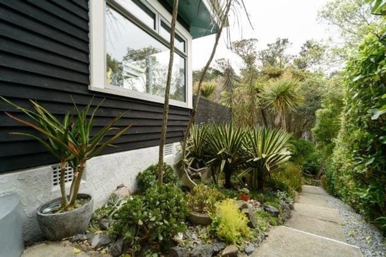 Photo of property in 59 Highbury Road, Highbury, Wellington, 6012