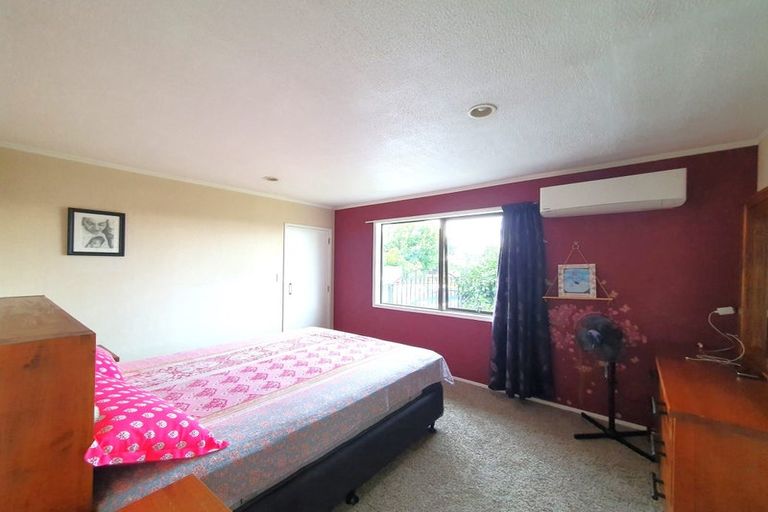 Photo of property in 13 Gilmour Place, Taradale, Napier, 4112
