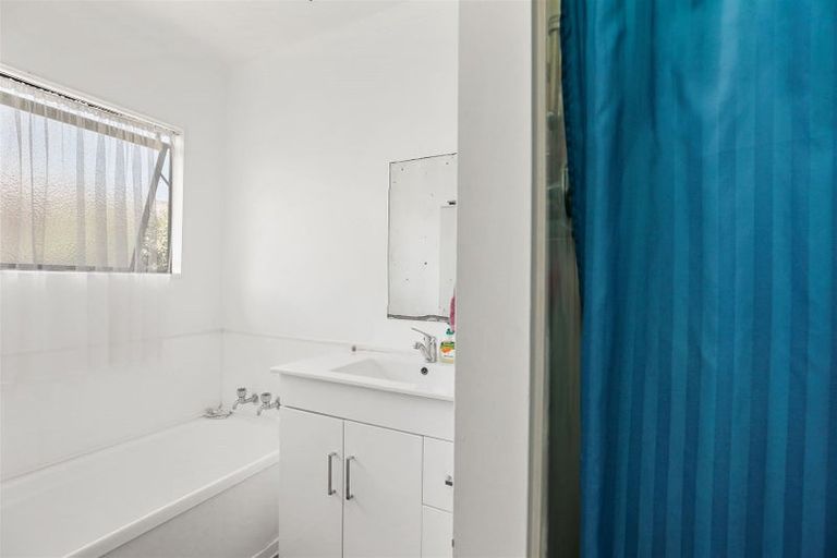 Photo of property in 16 Dearle Street, Paeroa, 3600