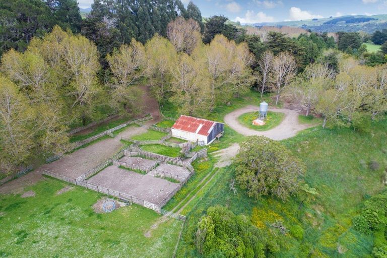 Photo of property in 1 Takapari Road, Pohangina, Ashhurst, 4884