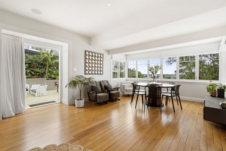 Photo of property in 46 Seaview Avenue, Northcote, Auckland, 0627