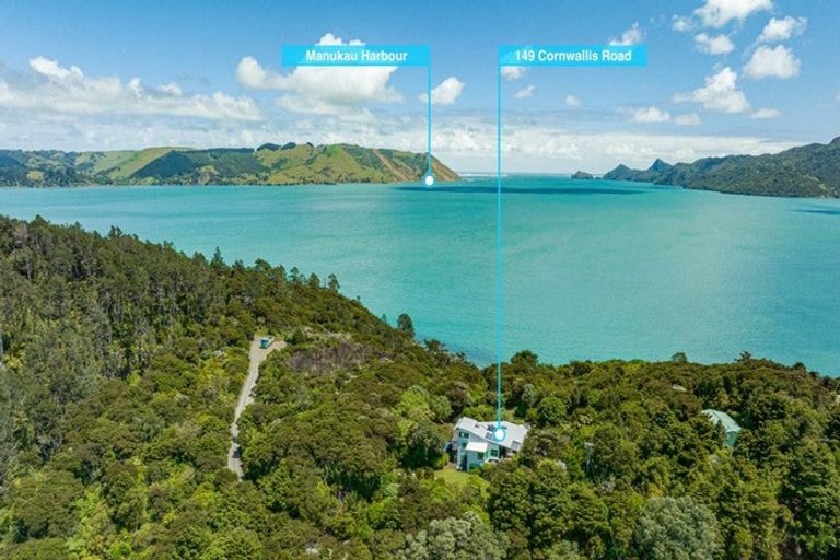 Photo of property in 149 Cornwallis Road, Cornwallis, Auckland, 0604