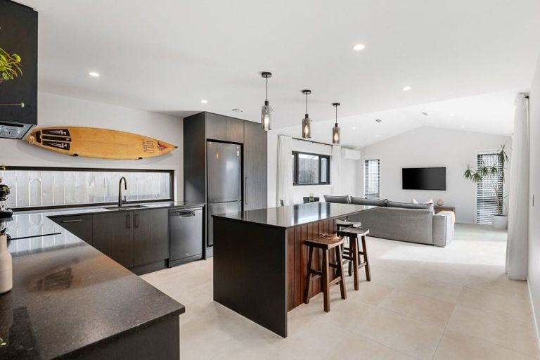 Photo of property in 18 Tunarau Street, Raglan, 3225