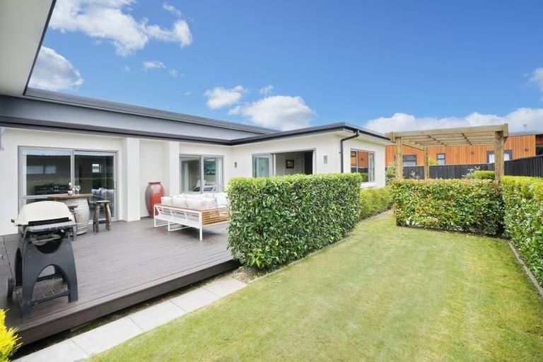 Photo of property in 14 Ardrossan Way, Tai Tapu, 7672