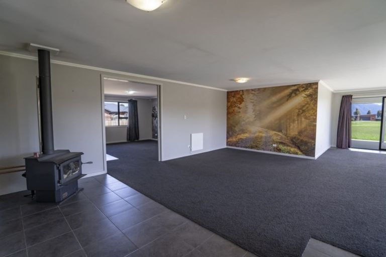 Photo of property in 48 Orbell Crescent, Te Anau, 9679