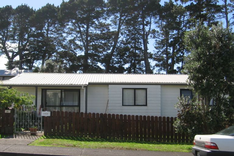 Photo of property in 18 Applewood Drive, Henderson, Auckland, 0612