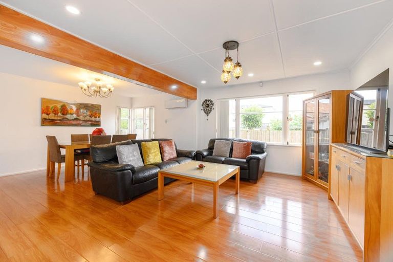 Photo of property in 70 Melrose Road, Mount Roskill, Auckland, 1041