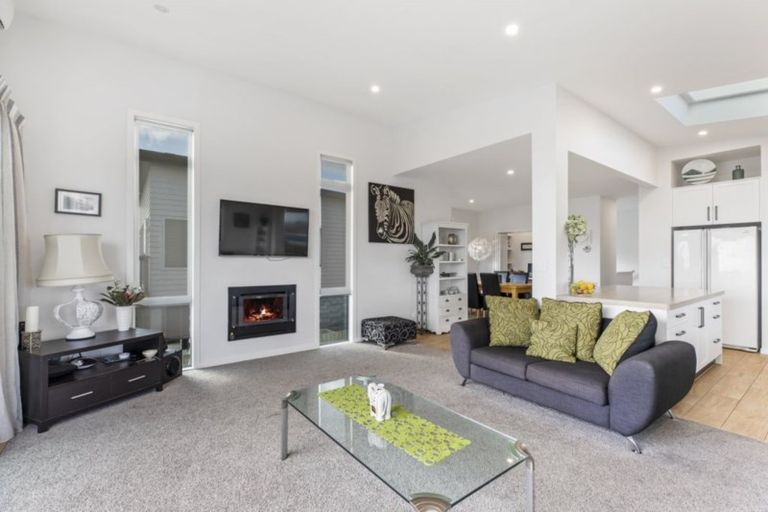 Photo of property in 5 Spinifex Street, Papamoa Beach, Papamoa, 3118
