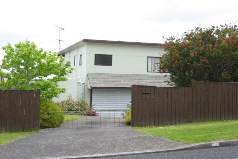 Photo of property in 1294 Whangaparaoa Road, Army Bay, Whangaparaoa, 0930