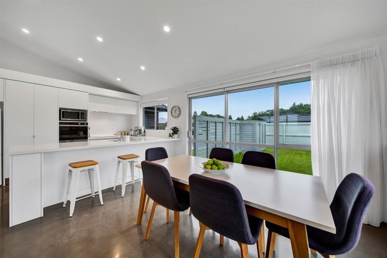 Photo of property in 10 Hawetaone Street, Bell Block, New Plymouth, 4312