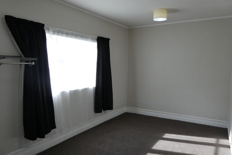 Photo of property in 9b-c Douglas Street, Levin, 5510