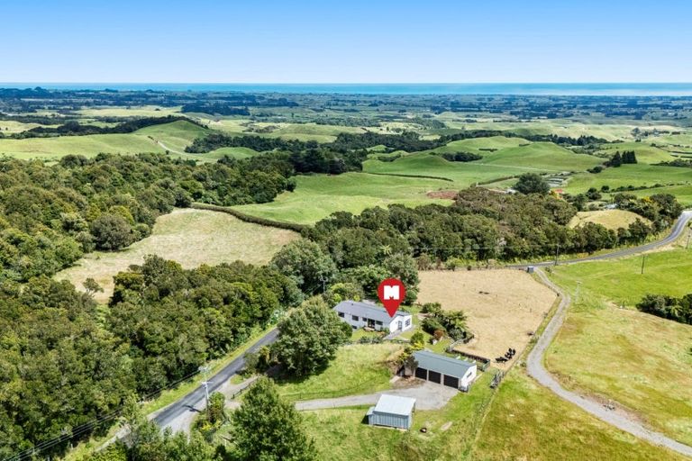 Photo of property in 787 Dover Road, Okato, New Plymouth, 4374