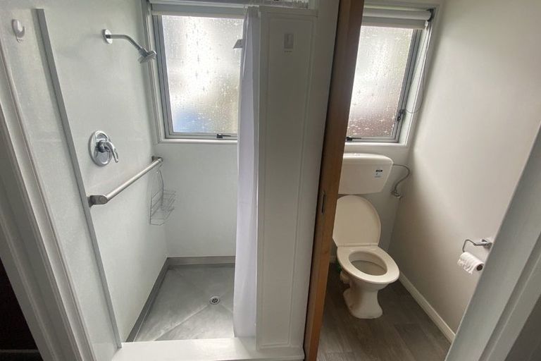 Photo of property in 94 Waikawa Road, Picton, 7220