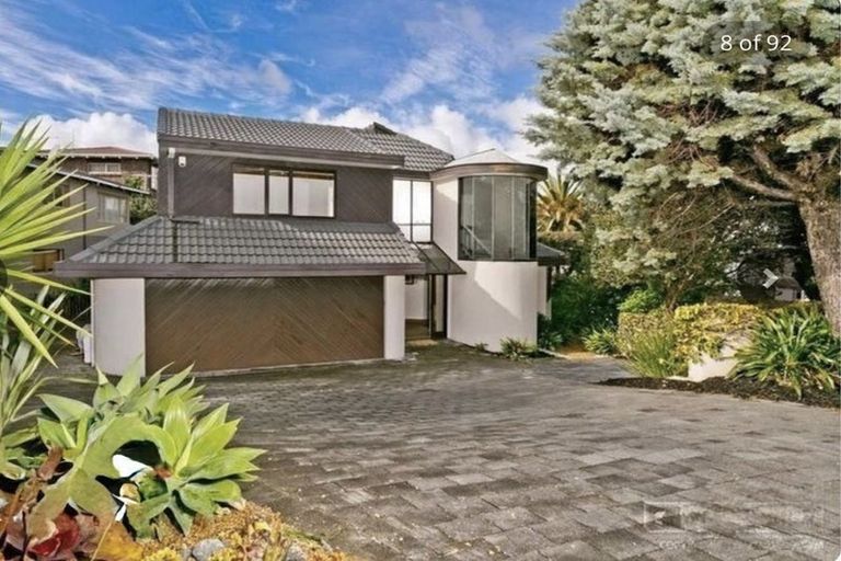 Photo of property in 1/19 Beach Road, Castor Bay, Auckland, 0620
