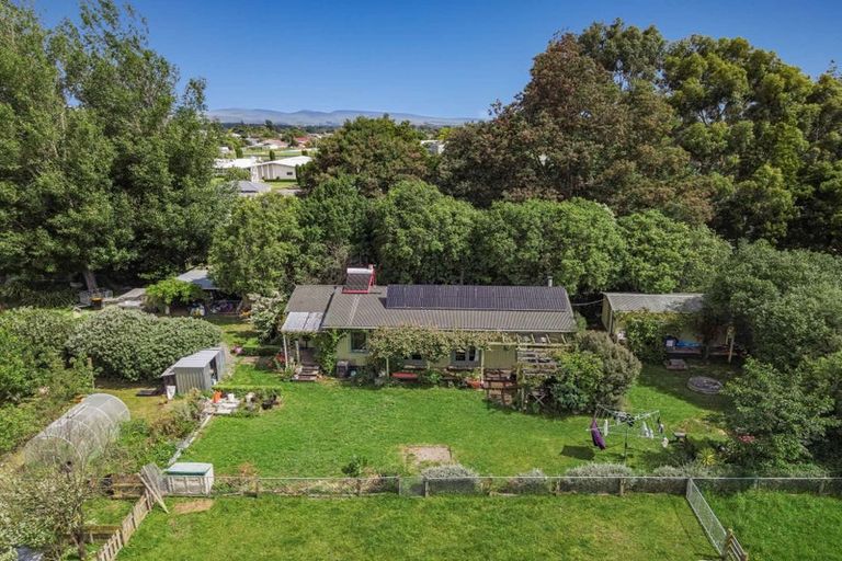Photo of property in 16 Cole Street, Dannevirke, 4930
