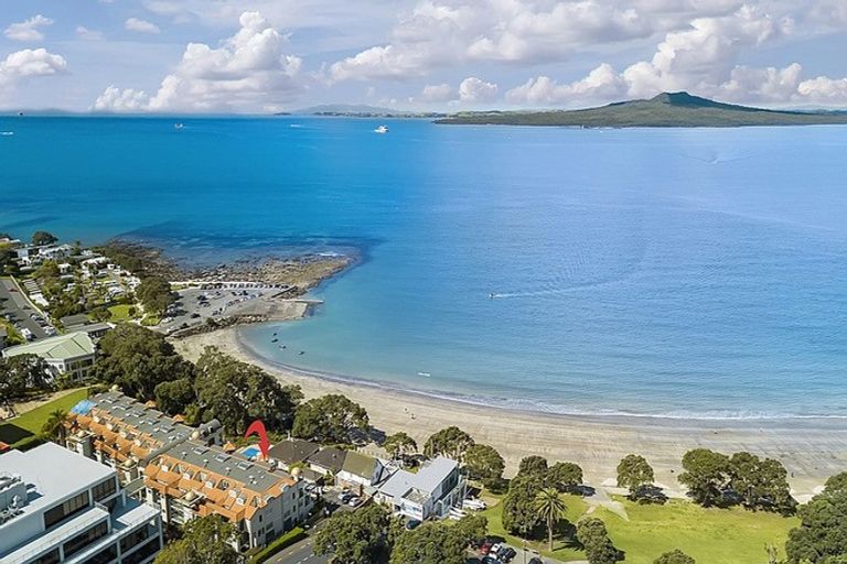 Photo of property in The Sands Apartments, 31/47 The Strand, Takapuna, Auckland, 0622