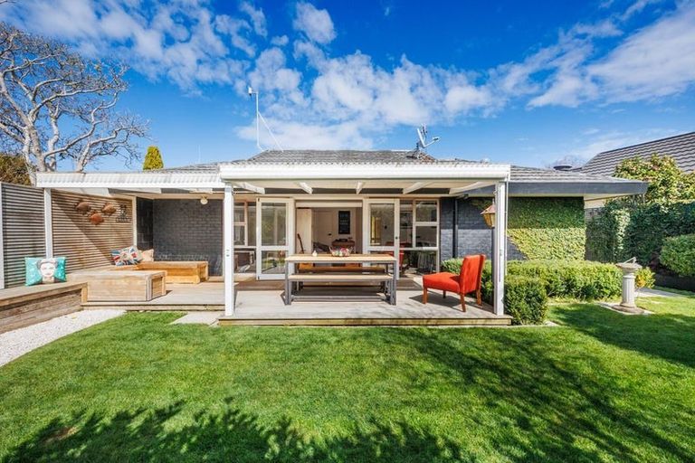 Photo of property in 18d Montgomery Terrace, Hokowhitu, Palmerston North, 4410
