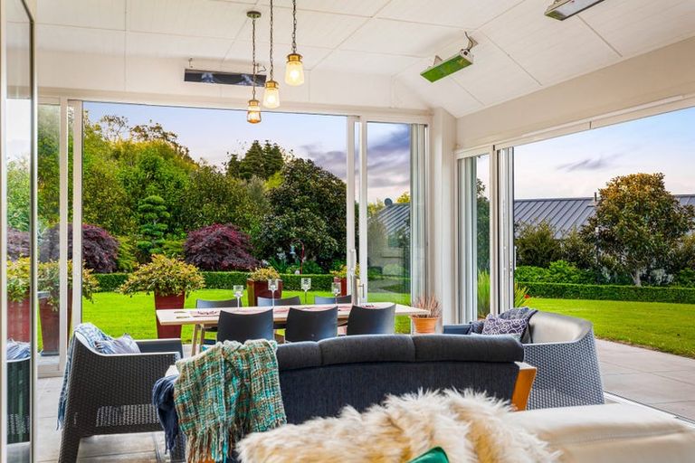 Photo of property in 13 Myra Evelyn Grove, Dairy Flat, Albany, 0792