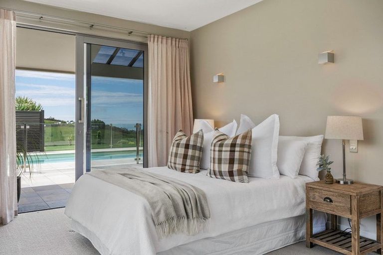 Photo of property in 185 Eskridge Drive, Eskdale, Napier, 4182