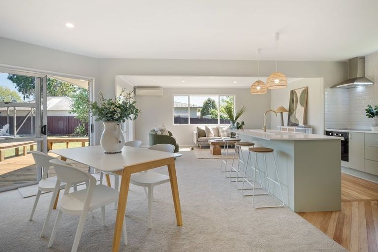 Photo of property in 447b Mairehau Road, Parklands, Christchurch, 8083