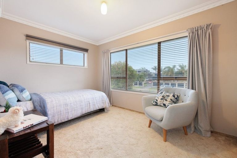 Photo of property in 71 Dickson Road, Papamoa Beach, Papamoa, 3118