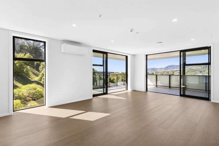 Photo of property in 71 Haven Road, Nelson, 7010