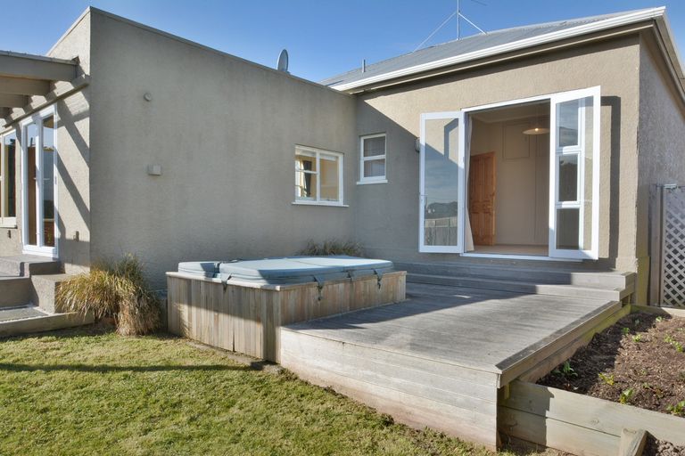 Photo of property in 24 Bridger Street, Maryhill, Dunedin, 9011