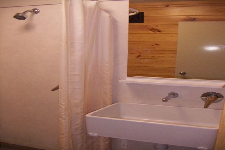 Photo of property in Martin Square Apartments, 115/20 Martin Square, Te Aro, Wellington, 6011