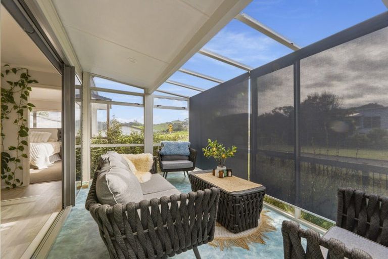 Photo of property in 10 Hillview Road, Waihi Beach, 3611