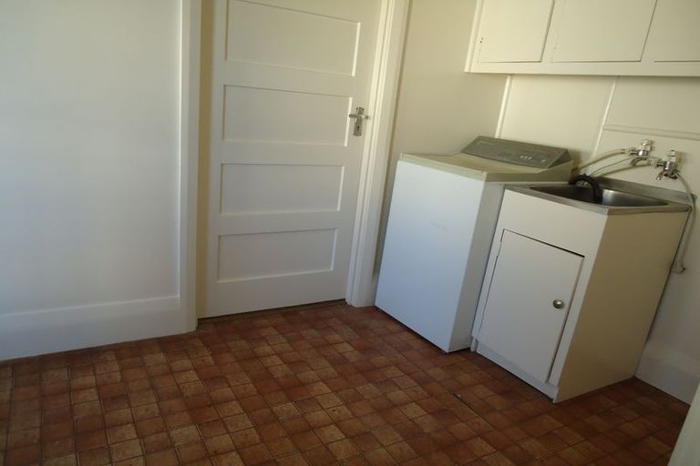 Photo of property in 5 Harris Street, Waimate, 7924