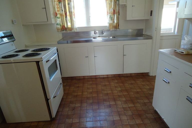 Photo of property in 5 Harris Street, Waimate, 7924